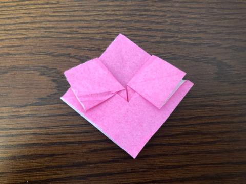 桃の花を折り紙の手順10