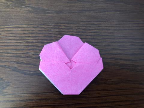 桃の花を折り紙の手順12