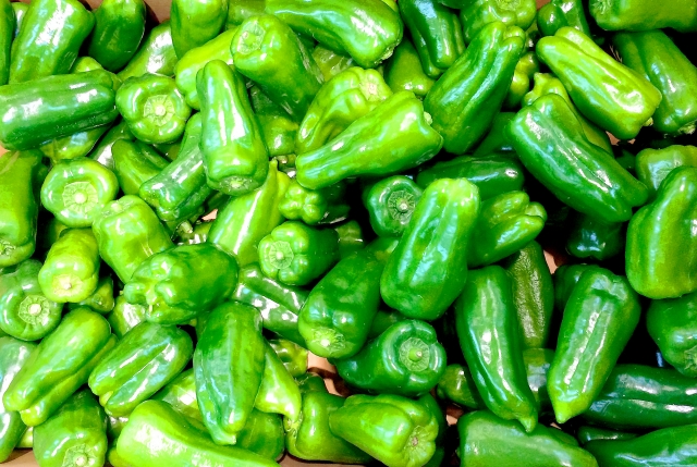 ピーマンの食べ過ぎるとどうなる 個数の目安は 栄養や効能は お役立ちラボ
